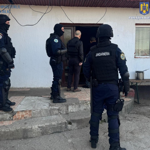 Percheziții la Ialomița pentru nerespectarea regimului armelor
