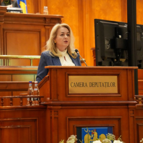 Camera Deputaților adoptă vaccinarea anti-HPV