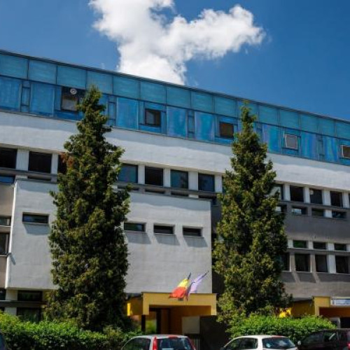 Fiica pacientei mulțumește echipei medicale pentru ajutorul acordat