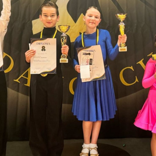 Delia și Nicholas, tineri dansatori cu rezultate remarcabile