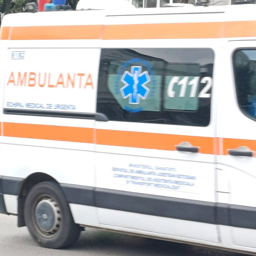 Botoșănean găsit inconștient pe trotuar