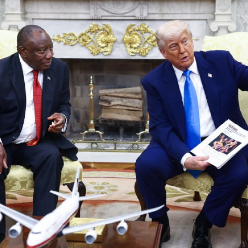 Donald Trump acuză un „genocid” al fermierilor albi din Africa de Sud, prezentând o selecție eronată de dovezi