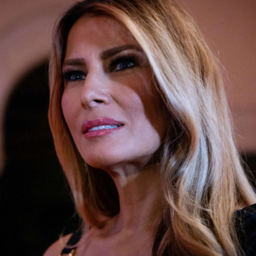 Melania Trump lansează un audiobook narat de inteligența artificială