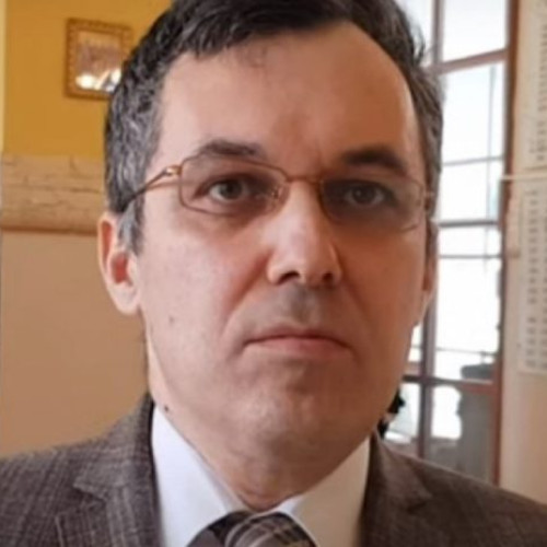 Demisia profesorului Gabriel Taga stârnește reacții în Ploiești