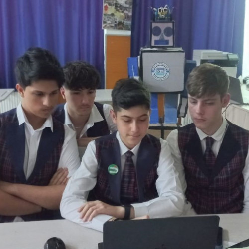 Echipa de la Școala Gimnazială Nr. 22 din Galați câștigă Premiul I la competiția națională "Integrare prin tehnologie"