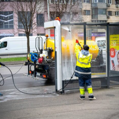 Curățenia de primăvară în Sectorul 6: O acțiune amplă de salubrizare