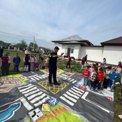Săptămâna națională a siguranței rutiere a educat copiii din Tifesti și Batinesti