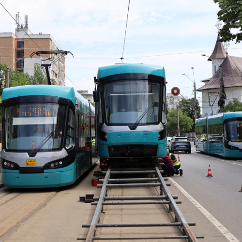 Ultimul tramvai din cele 10 achiziționate prin PNRR a ajuns la Galați