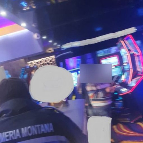 Doi bărbați arestați pentru talhărie la o sală de jocuri din Brașov