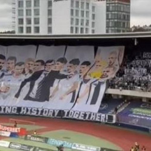 Suporterii U Cluj surprind echipa la debutul meciului din play-off