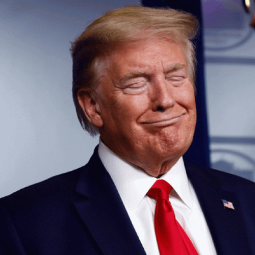 Problemele întâmpinate de Trump în mutarea producției de iPhone în SUA