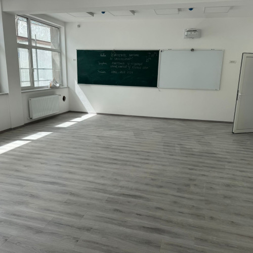 Colegiul Național Mihai Eminescu din Botoșani se modernizează pentru noul an școlar