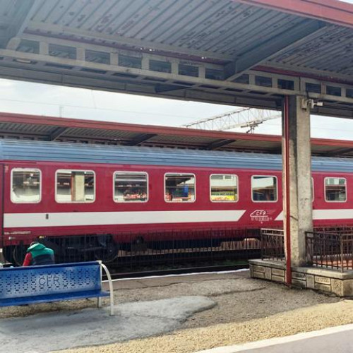 Incident la Gara Mărășești: Trenul Regio 5302 a fost implicat într-un accident