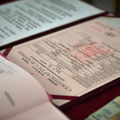 Primarul comunei Voinesti critică sistemul de digitalizare a serviciilor de stare civilă