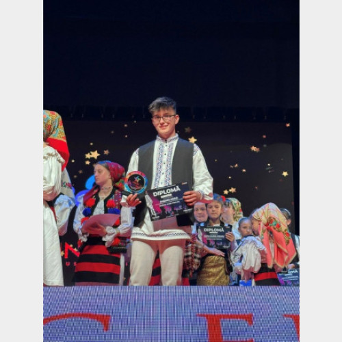 Rezultate remarcabile pentru elevii școlii de muzică Vincero din Oradea