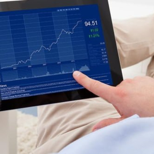 Bursa de Valori București a închis în creștere prima ședință a săptămânii