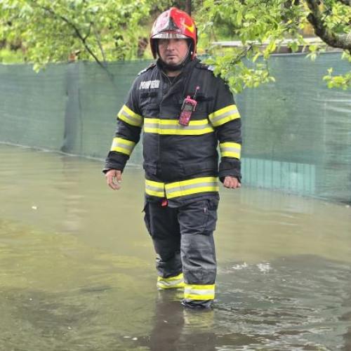 Continuarea intervențiilor ISU Brașov ca urmare a vremii extreme