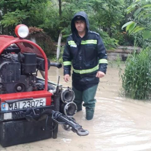 Inundații în Vrancea: Autoritățile intervin pentru a salva gospodăriile