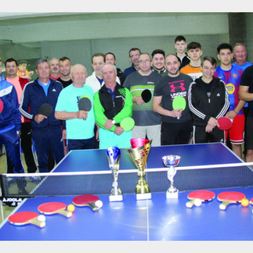 Tenisul de masă din Stei, pe drumul cel bun