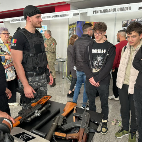 Bursa locurilor de muncă și târgul ofertelor educaționale în Oradea