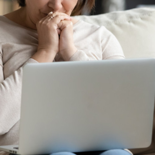 Aproape o treime din infracțiunile din România se desfășoară online