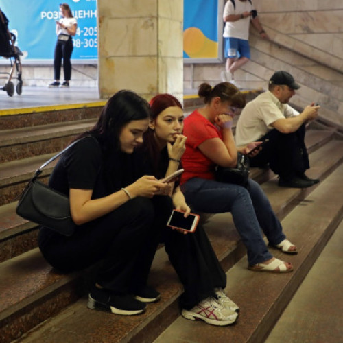 Majoritatea ucrainenilor care vorbesc rusa resping narțiunea Kremlinului