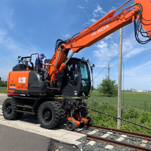 Metrorex a achiziționat 750 de tone de șină pentru înlocuirea căii ferate