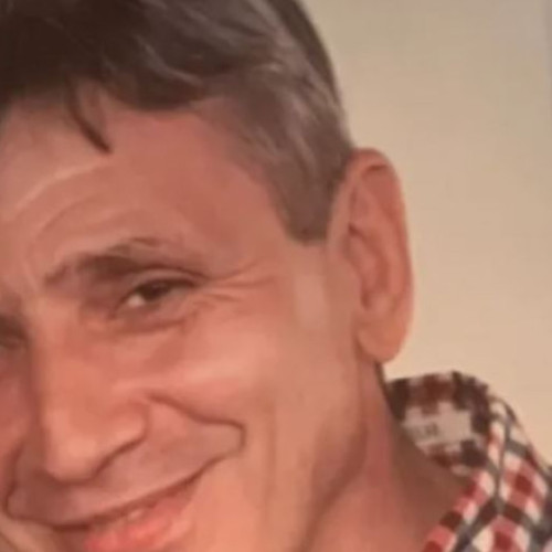 Un român a murit în Marea Britanie încercând să salveze două surori de la înec