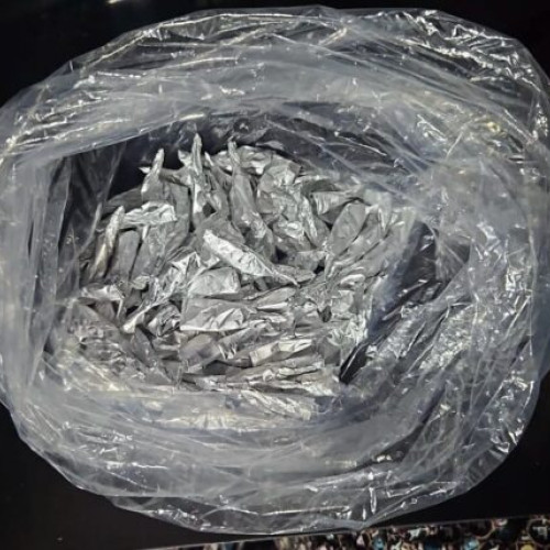 Poliția din Bacău destructurează o rețea de trafic de droguri