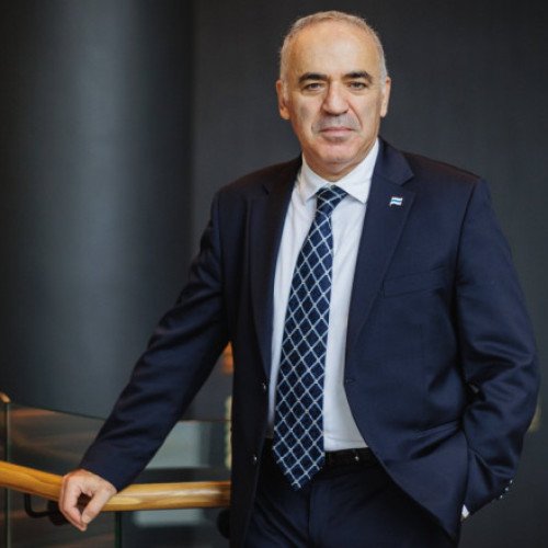 Garry Kasparov analizează victoria lui Nicușor Dan și impactul său asupra României