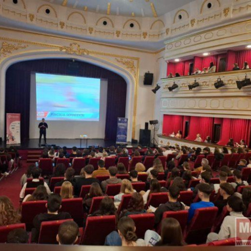 Botoșani găzduiește conferințe dedicate educației în prevenția consumului de droguri