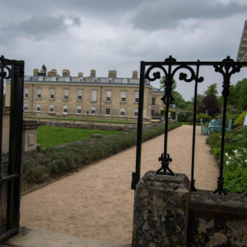 Incendiu devastator la o fermă din domeniul Althorp, asociat cu familia Spencer