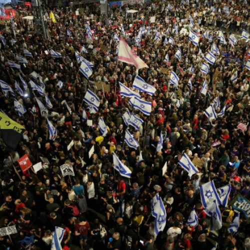 Mii de oameni s-au adunat la Tel Aviv pentru ostaticii din Gaza