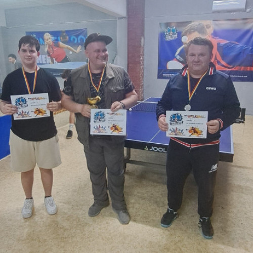 Surpriza la turneul clubului Ping Pong Community Stei