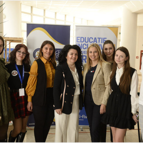 Târg de locuri de muncă la &quot;Zilele Carierei&quot;