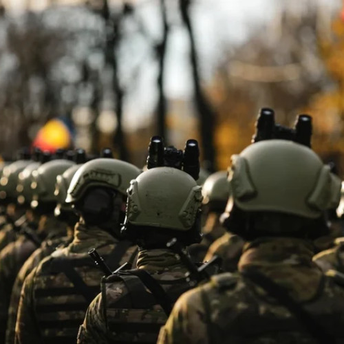 Letonia reia stagiul militar obligatoriu ca membră NATO