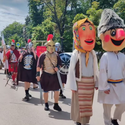 Carnavalul Personajelor de Poveste ajunge la a III-a ediție