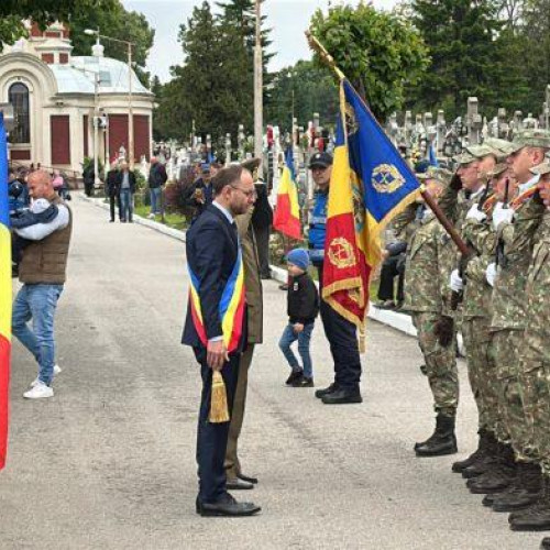 Ceremonie emoționantă la Cimitirul Pacea din Botoșani cu ocazia Zilei Eroilor