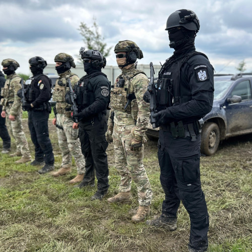 Exercițiu internațional de tragere în Botoșani cu participarea structurilor de intervenție din trei țări