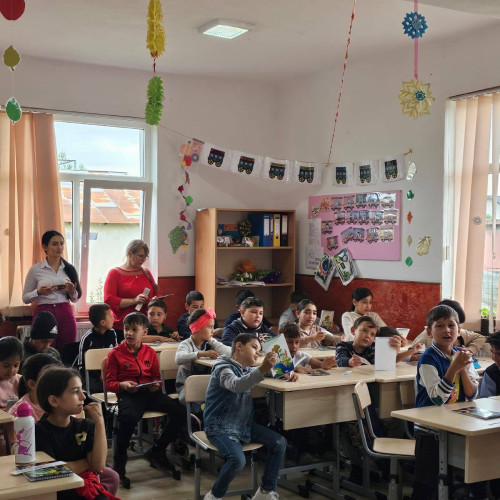 Workshopuri educative despre protecția mediului organizate în școlile din Patroaia Vale