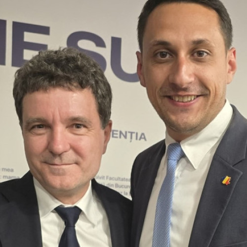 O nouă mișcare civică ar putea fi soluția pentru energizarea societății românești, consideră Vlad Gheorghe, fost europarlamentar și colaborator apropiat al lui Nicușor Dan. Potrivit digi24.ro, Gheorghe afirmă că societatea cere o astfel de inițiativă și avertizează că ignorarea acestei nevoi ar putea avea consecințe grave.