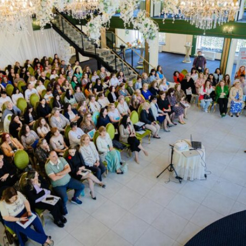 Simpozion dedicat sănătății publice și formării continue a personalului medical la Focșani