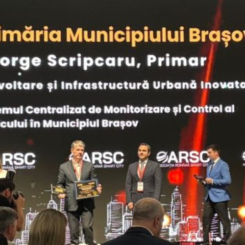 Brașovul continuă să își păstreze statutul de oraș smart al României, câștigând o nouă distincție în cadrul Galei Smart City Industry Awards 2024, cel mai important eveniment național dedicat comunităților inteligente, potrivit newsbv.ro. Municipiul a fost declarat câștigător la categoria "Dezvoltare și infrastructură urbană inovatoare" pentru proiectul „Sistem centralizat de monitorizare și control al traficului în Municipiul Brașov”.