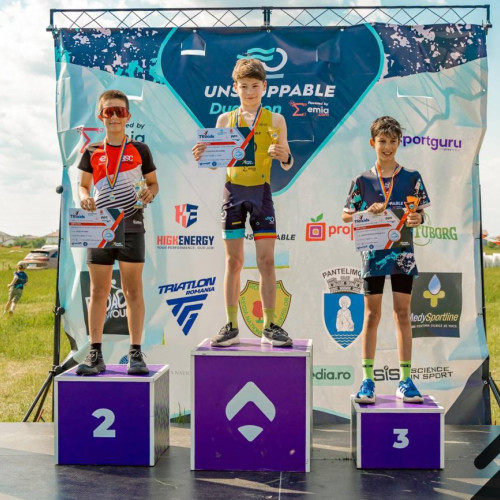 Rezultate remarcabile pentru inotatorii de performanță din Târgoviște