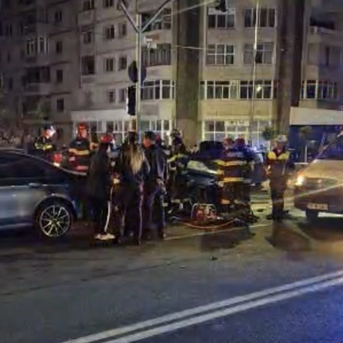 Accident rutier grav în Alexandria. Trei mașini implicate în coliziune
