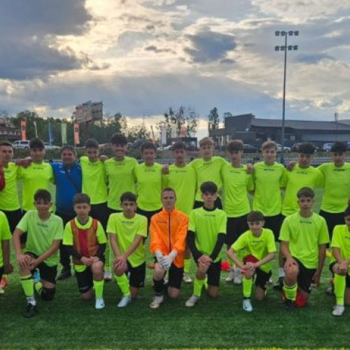 Tinerii jucători de la clubul National Golesti vor reprezenta județul Vrancea la nivel național, în competiția cu cele mai bune echipe din Galați, Buzău, Brăila și Constanța. Potrivit vrancea24.ro, această performanță reprezintă o realizare extraordinară atât pentru acești copii, cât și pentru întregul club.