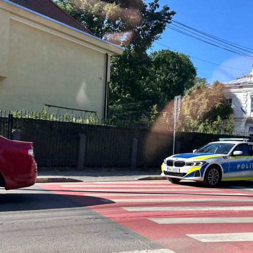 Accident în Botoșani: bărbat lovit pe trecerea de pietoni