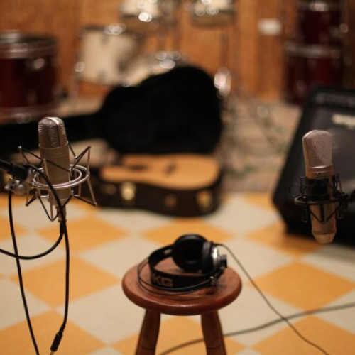 Tineri din Sectorul 2 vor învăța să creeze muzică în cadrul unui proiect educațional