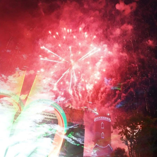 Gala de excelență a județului Dâmbovița, punctul culminant al Zilelor Județului, a avut loc astăzi la Cinematograful Independența din Târgoviște, începând cu ora 17.00. Potrivit sursei damboviteanul.com, evenimentul a fost dedicat recunoașterii eforturilor și performanțelor comunității locale, fiind un moment special pentru a evidenția contribuția celor care creează și impulsionează cultura în județ.