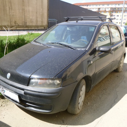 Primăria Sibiu anunță vânzarea a 52 de mașini abandonate